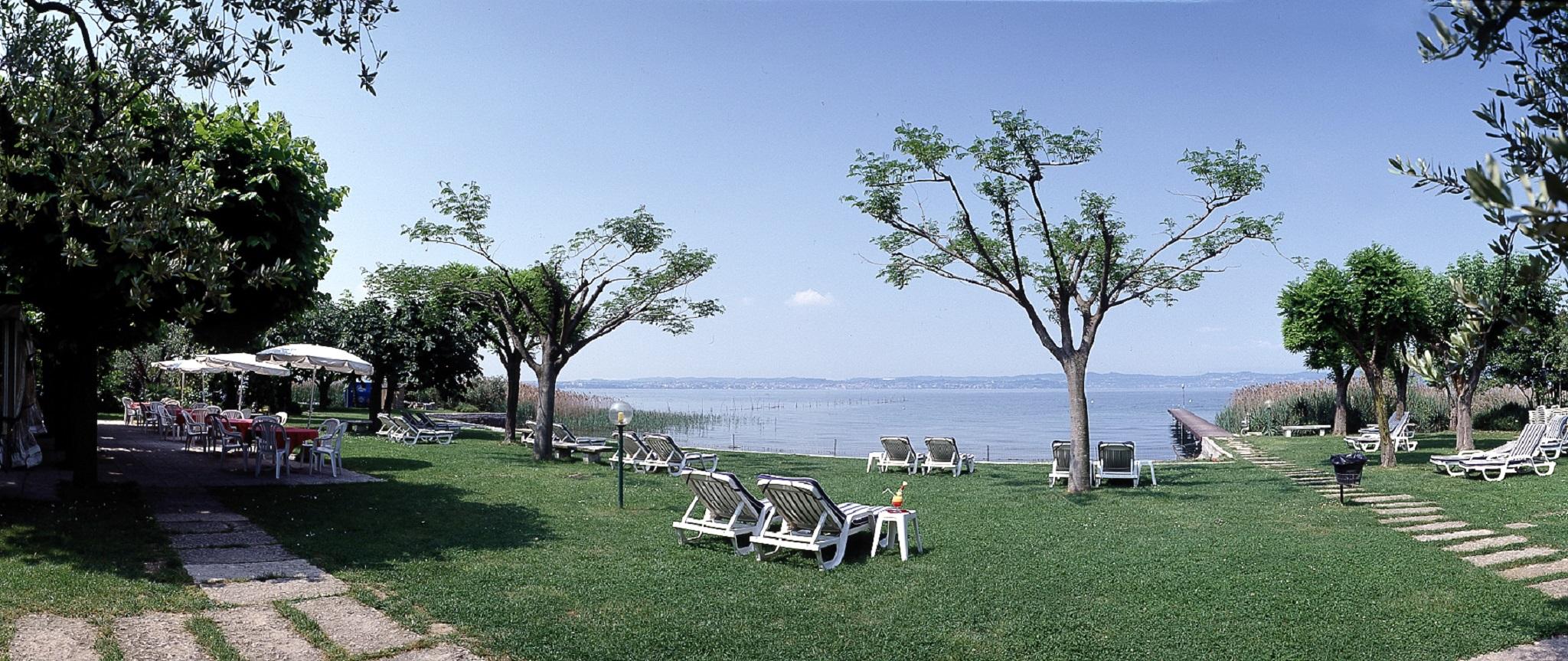 Hotel La Pauel Sirmione Ngoại thất bức ảnh