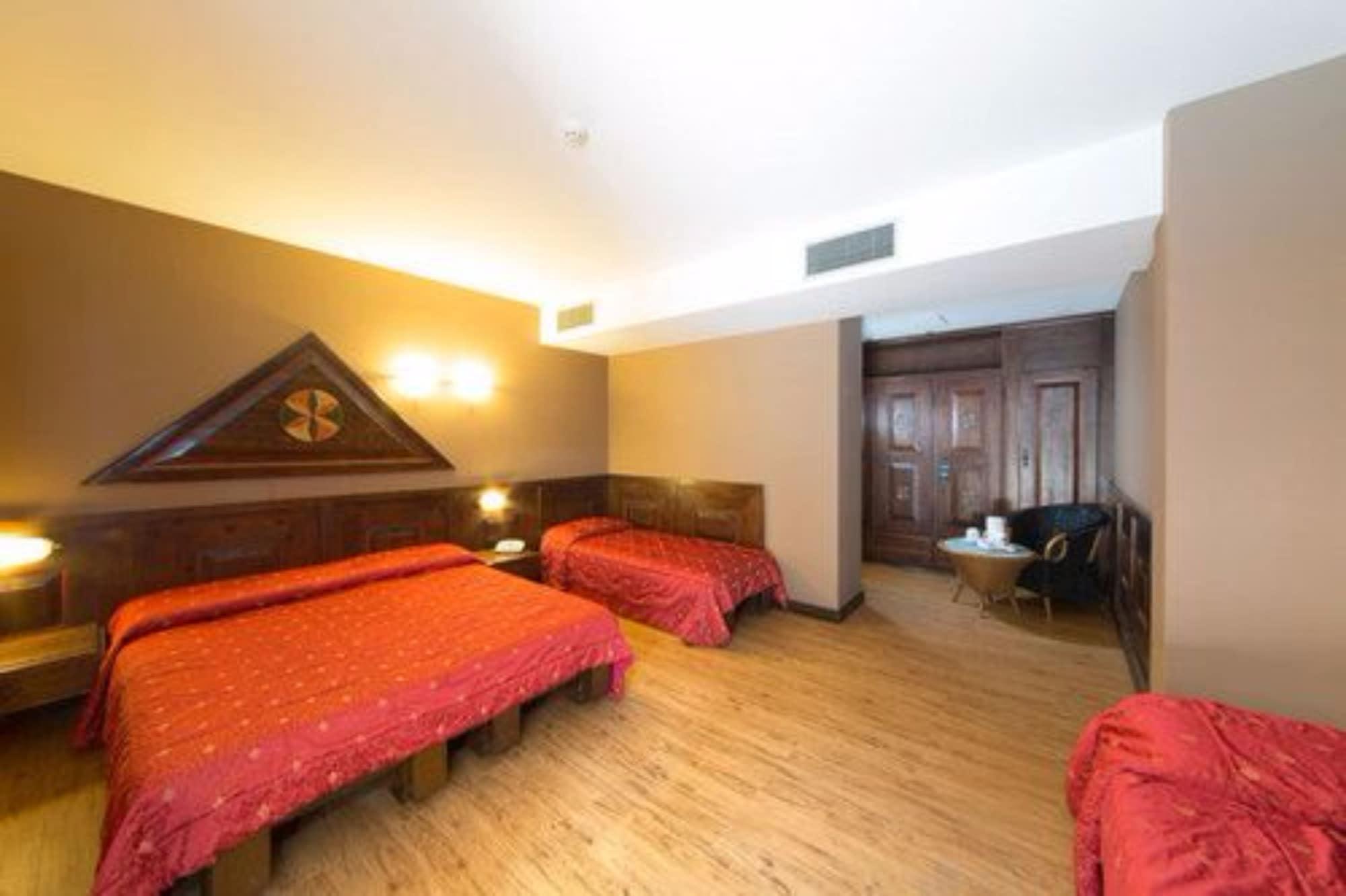 Hotel La Pauel Sirmione Ngoại thất bức ảnh