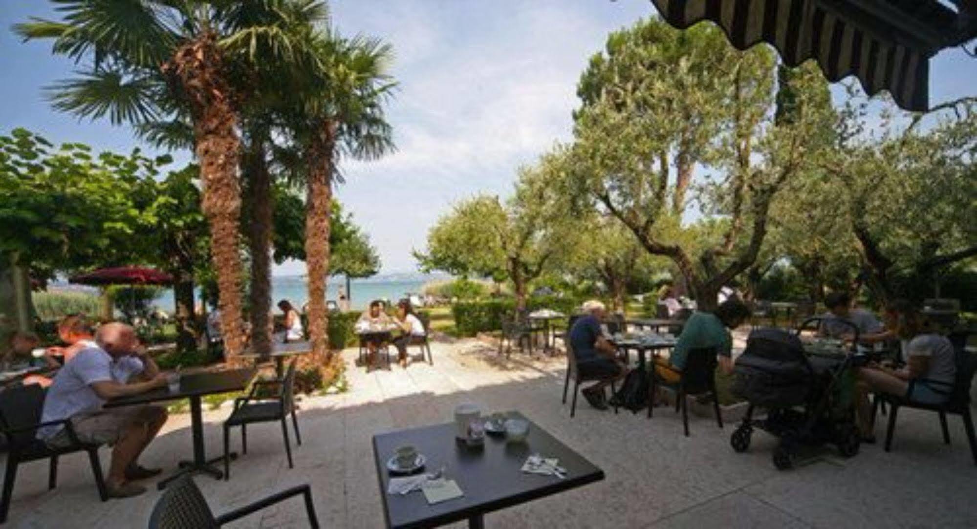 Hotel La Pauel Sirmione Ngoại thất bức ảnh